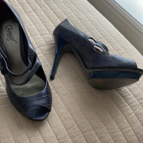 A beautiful open toe platform - Picture 3 of 5